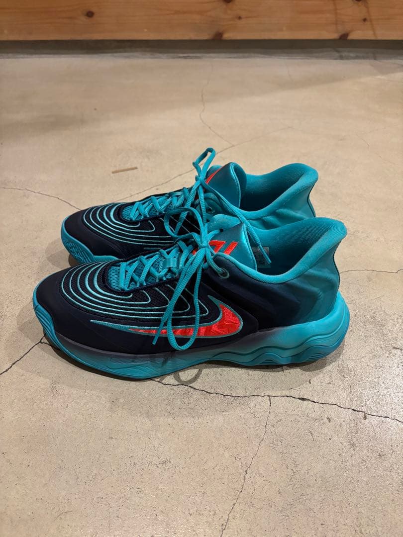 Nike ヤニス イモータリティ4 EP