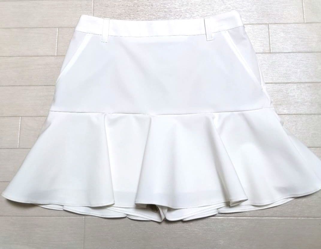 再再再値下げ新品　ジュンアンドロペ　スカートМ　白ホワイト春夏