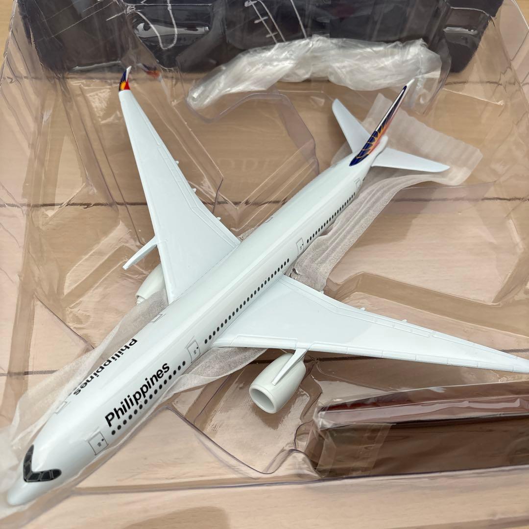 非売品フィリピン航空F-WZNA AIRPLANE MODEL
