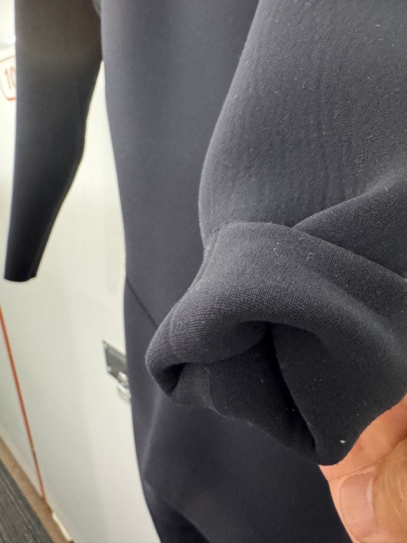 saltcreek サーフィン用フルスーツ　3mm