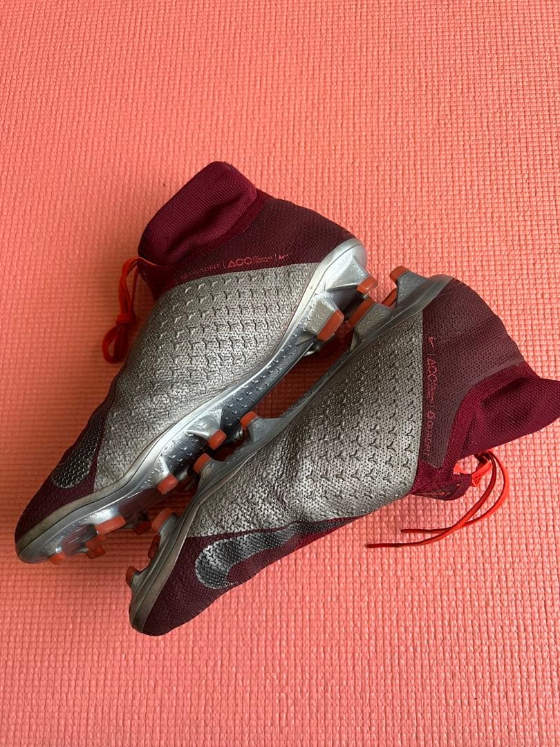 NIKE ファントムビジョン