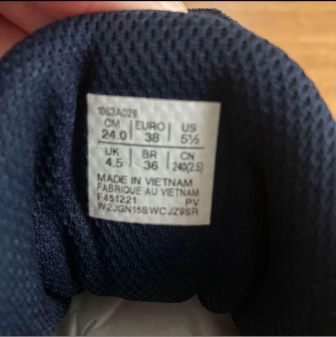 asics バスケットボールシューズ 24.0cm