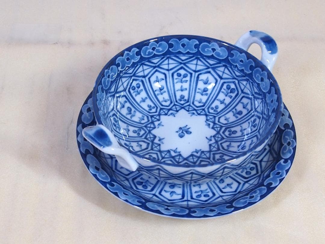 【未使用】三洋陶器 龍峰窯 花風流 染付小花紋 台皿付きスープカップ 5客 食器
