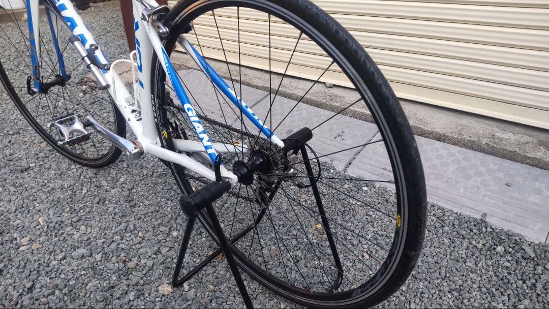 【引取限定　近隣配送可】Giant ロードバイク ホワイト・ブルー TCR