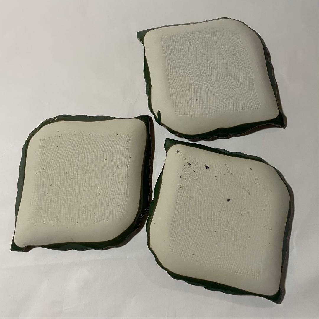 葉っぱ型　大皿（約30.5cm）　緑色　陶器皿　3枚セット