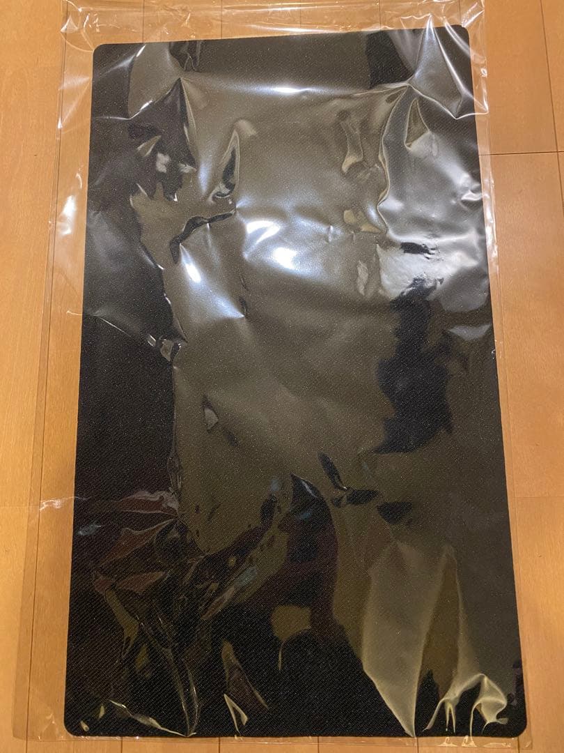 新品　遊戯王　ドラゴンメイドプレイマット