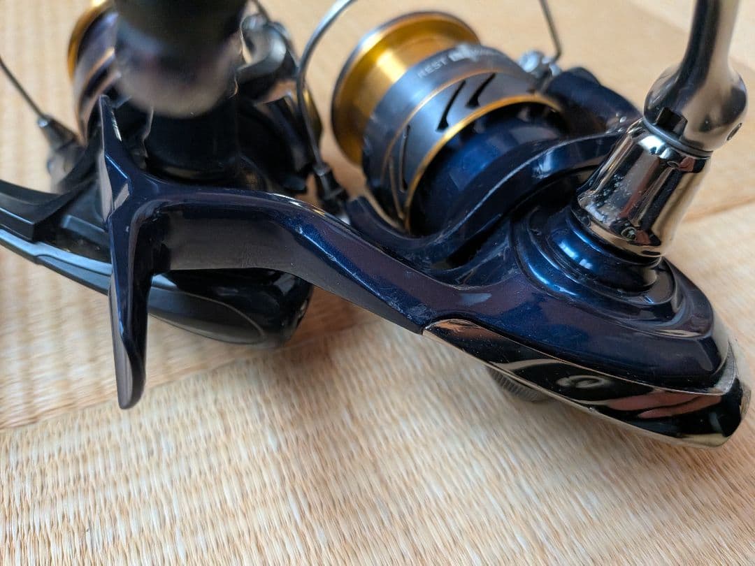 Daiwa リール REGAL2508H / CREST LT 3000 CXH
