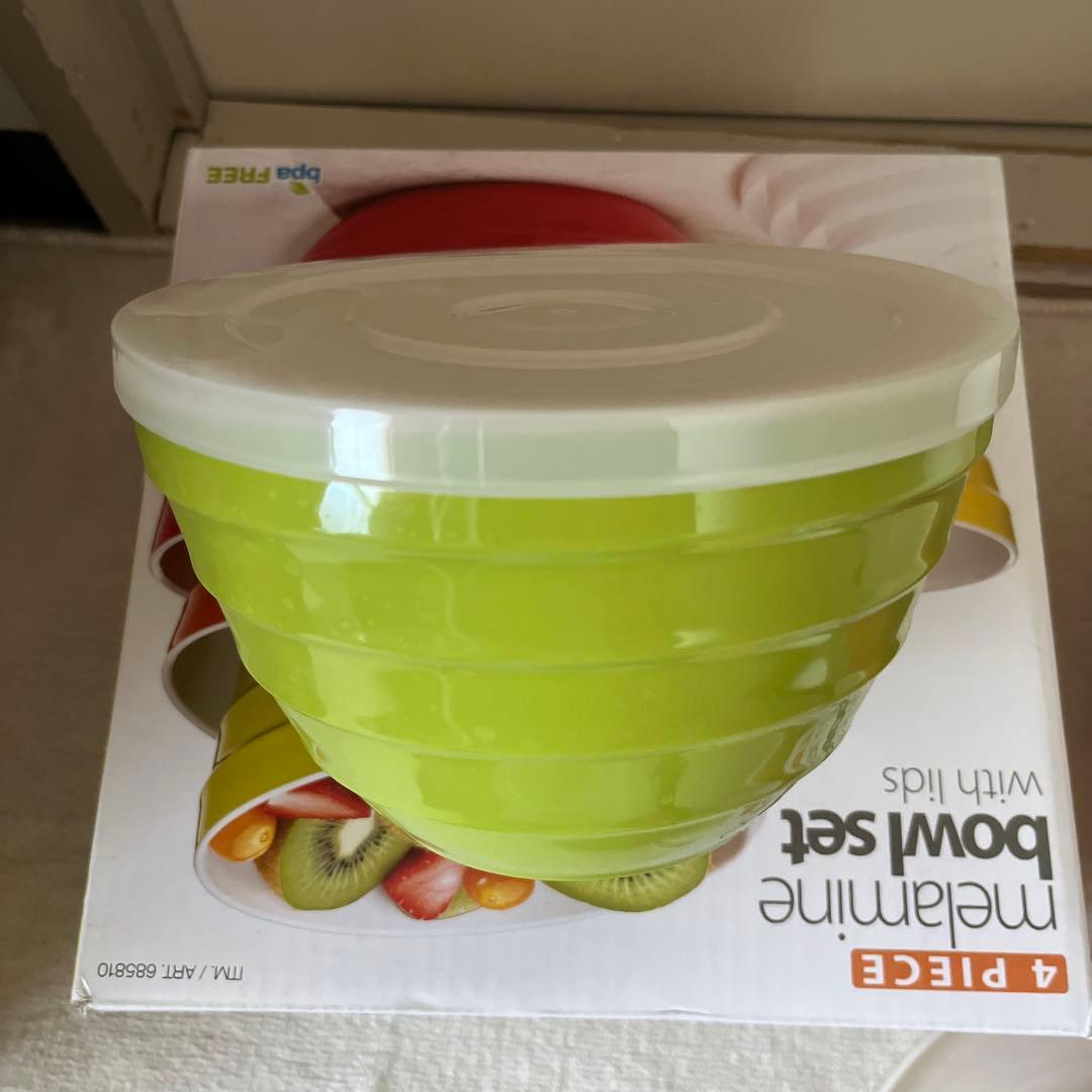 蓋付きカラフルボウル　4セット