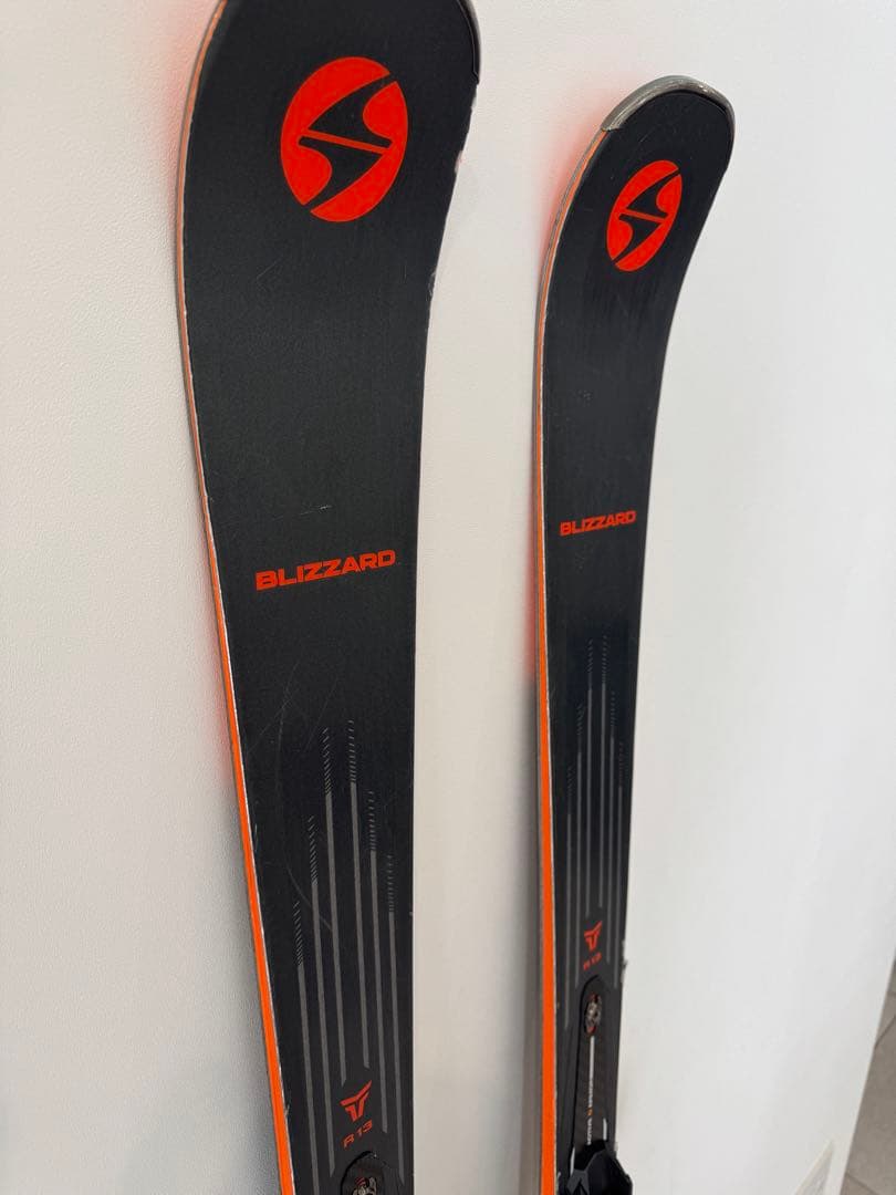 【スキー板】 BLIZZARD THUNDERBIRD r13