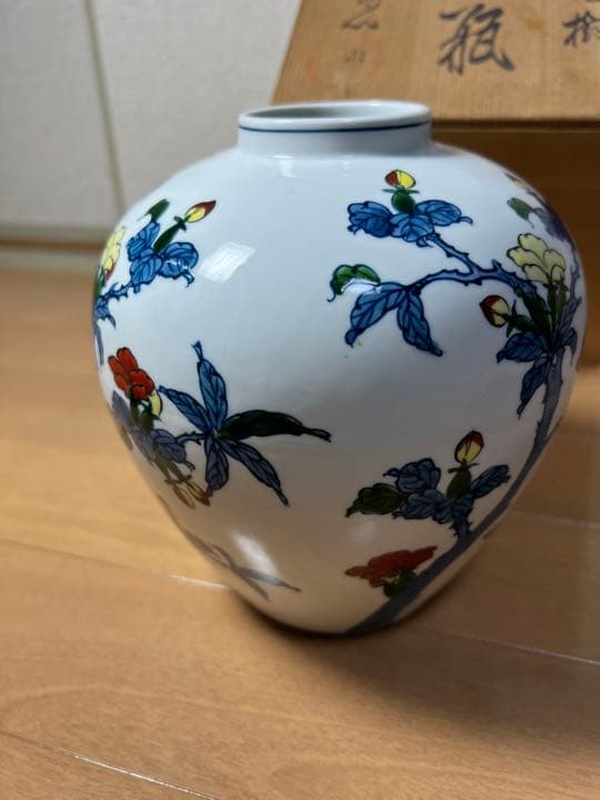 441源右衛門　染錦花樹　花瓶