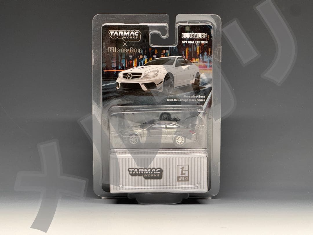 TW 1/64 メルセデスベンツ C63 AMG クーペ ホワイト チェイスカー