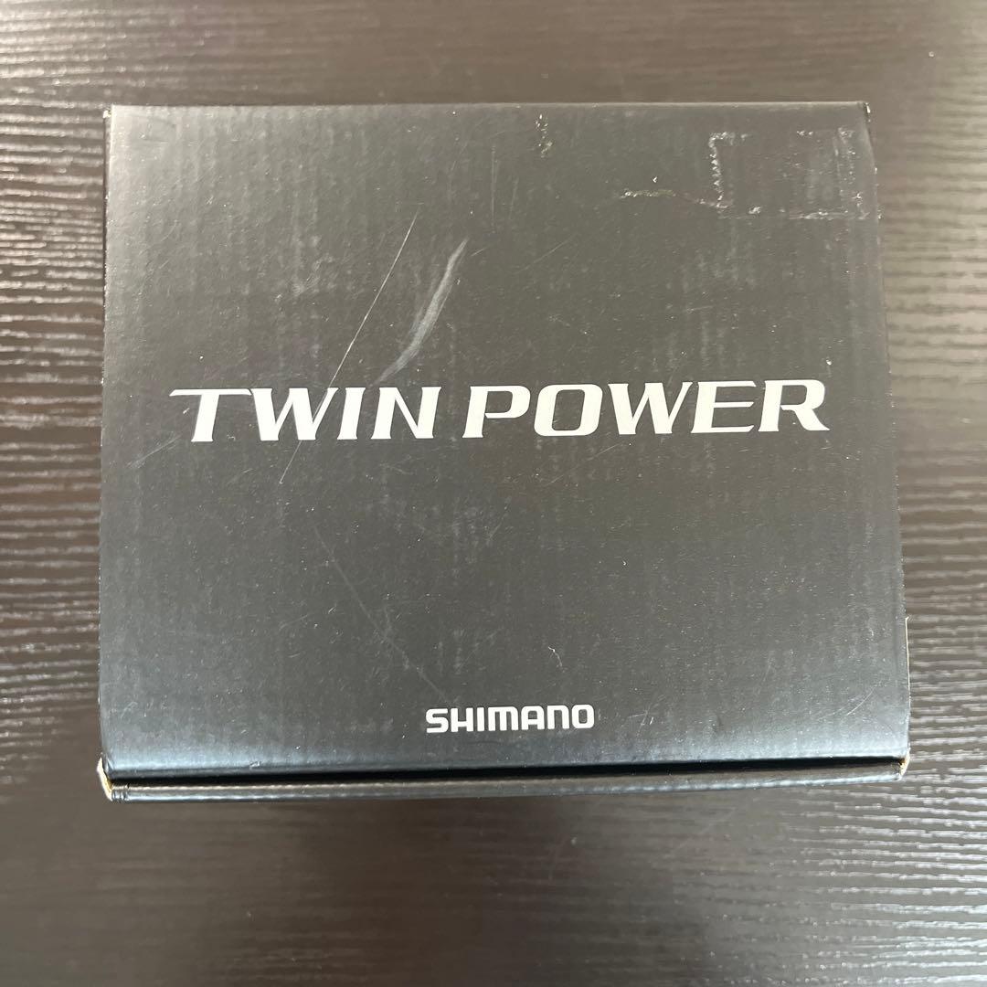 【新品未使用】シマノ TWIN POWER 2500S ①