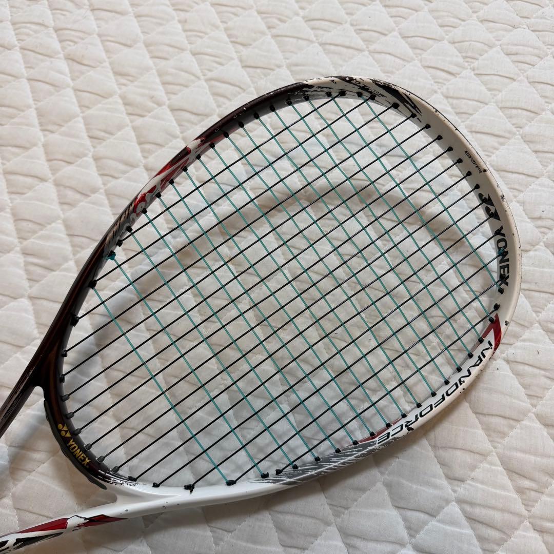 送料無料　グリップテープ新品　ヨネックス NANOFORCE 8V 日本製