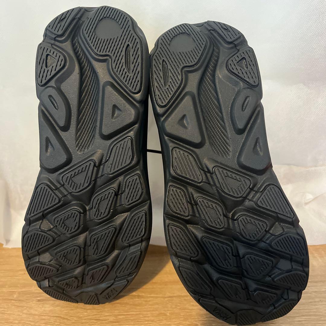 HOKA クリフトン9