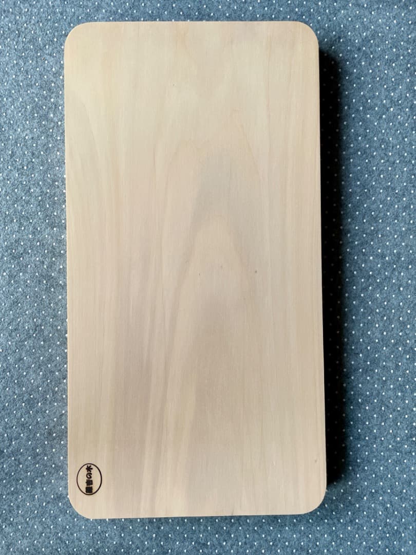 新品 箱入り ginkgo 木製まな板 銀杏