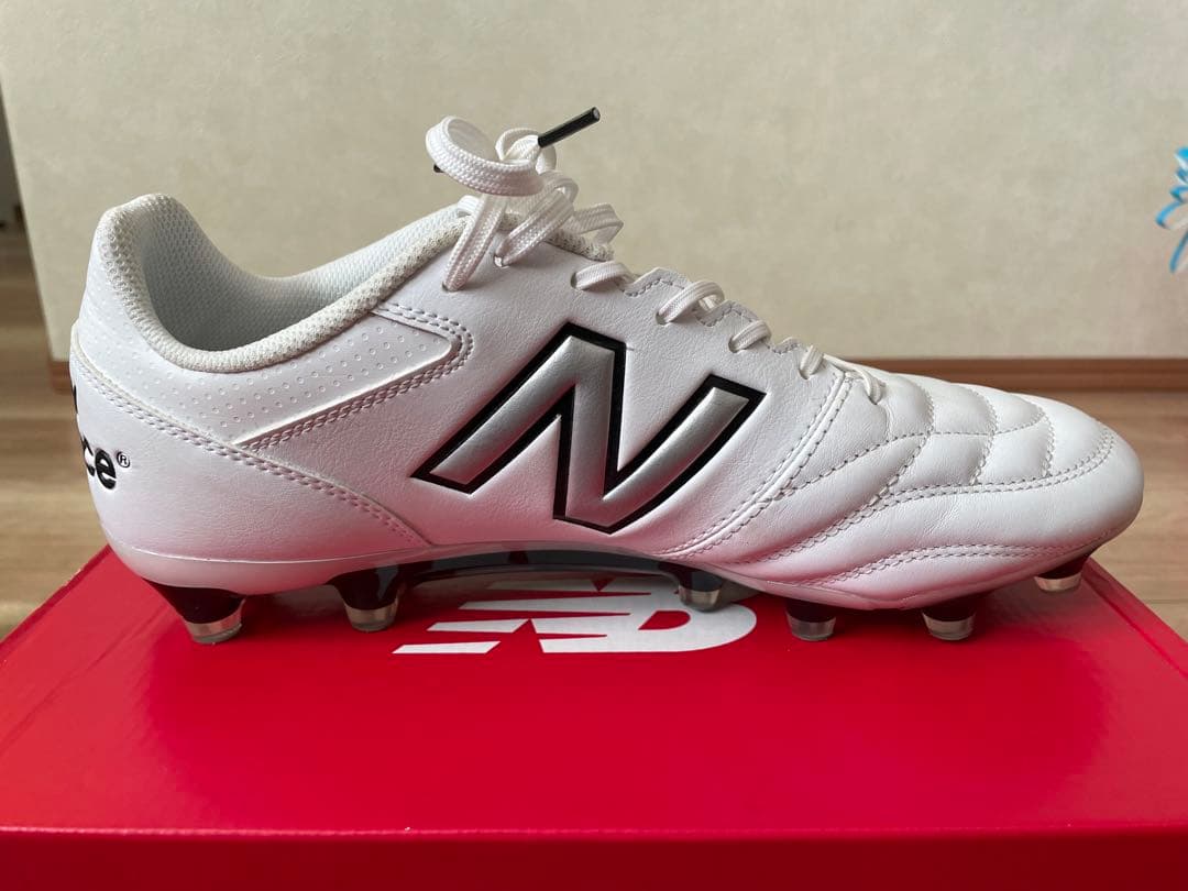 友理奈　new balance 442 V2 team HG