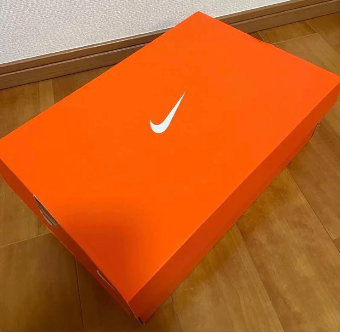 NIKE ボメロ18 26cm