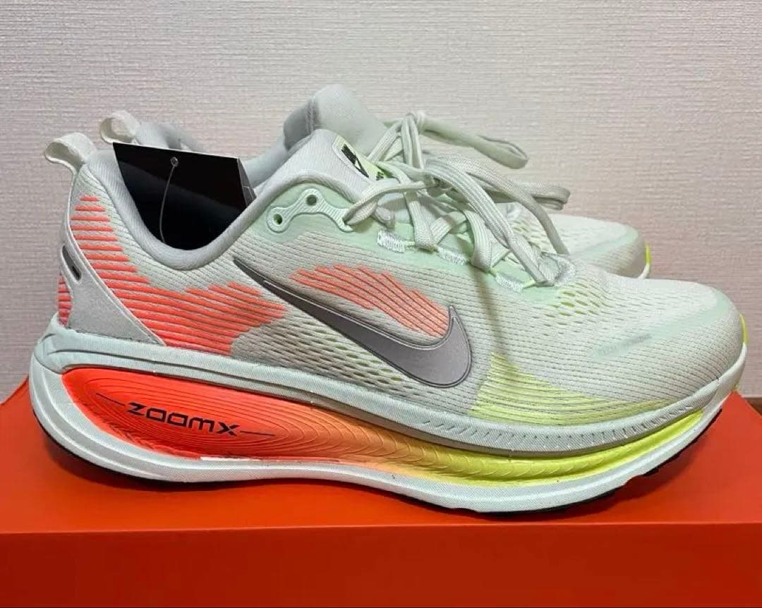 NIKE ボメロ18 26cm