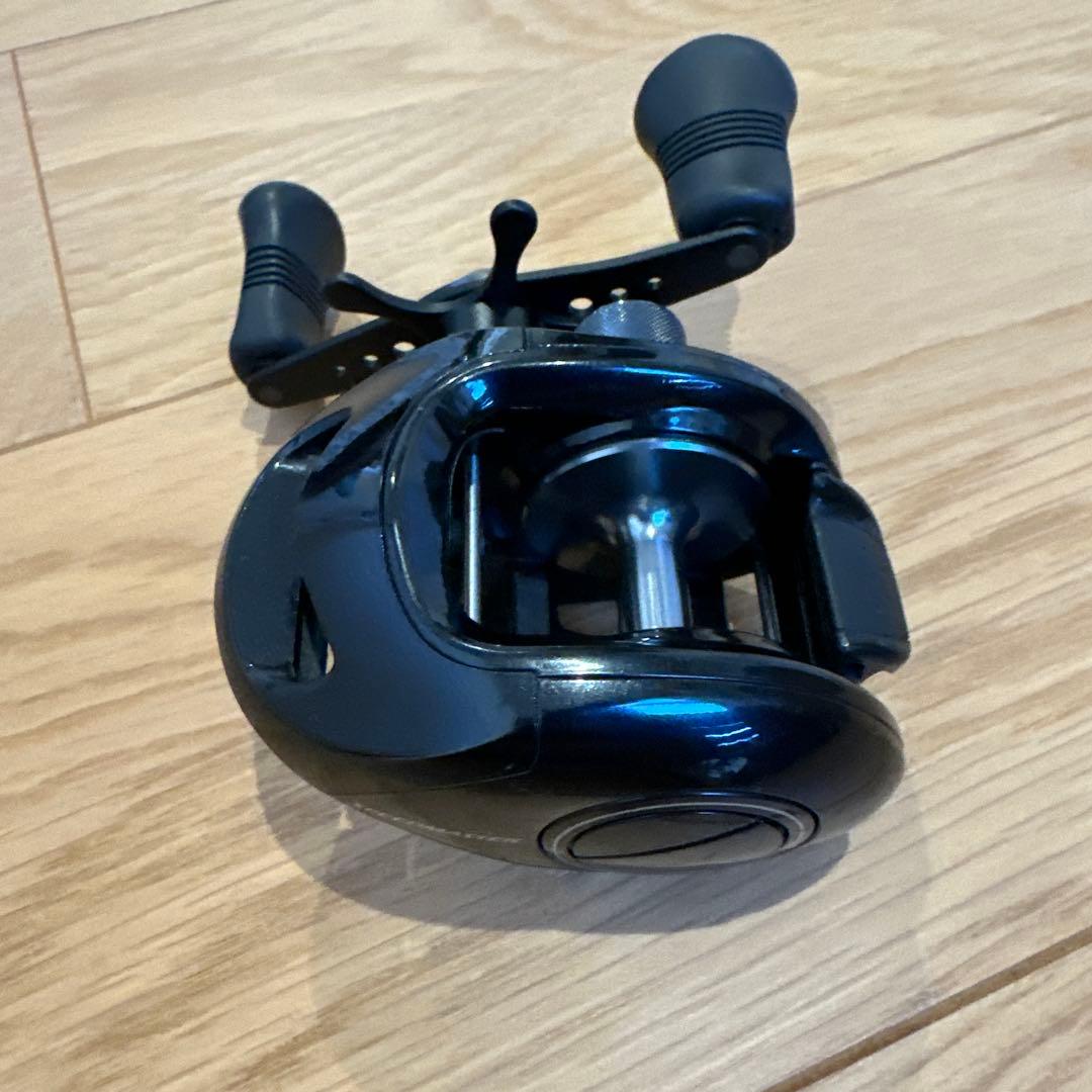 SHIMANO SPEEDMASTER 200 ベイトリール カバー付き