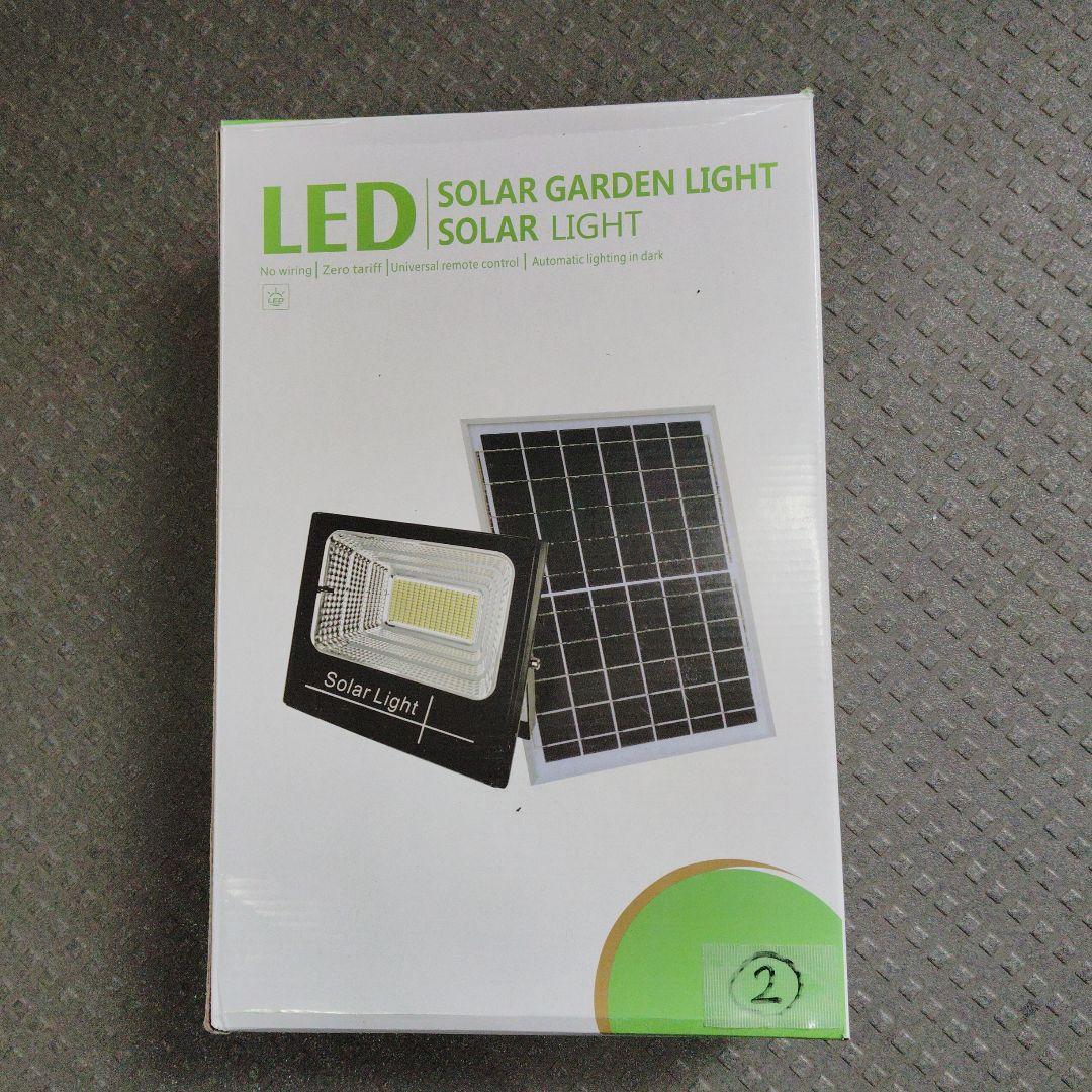 値下げ　太陽電池パネル付LED 照明　　2