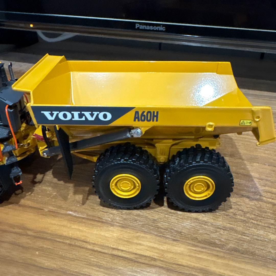 WSI 1/50 VOLVO A60H アーティキュレイテッドダンプ