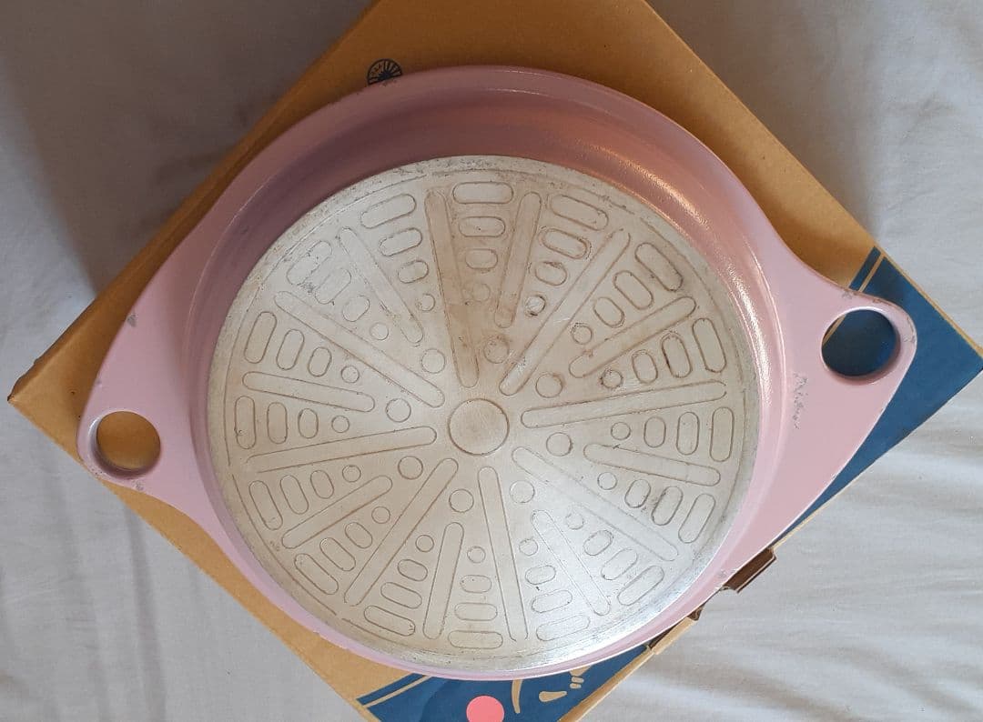 『シュシュ』アサヒ軽金属ワイドオーブンPink／☆深鍋・蓋未使用☆浅鍋使用