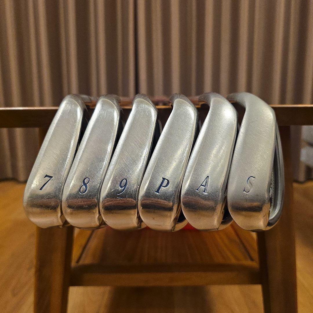 【レディース】ゼクシオ8 アイアン 6本セット フレックスL ボルドー