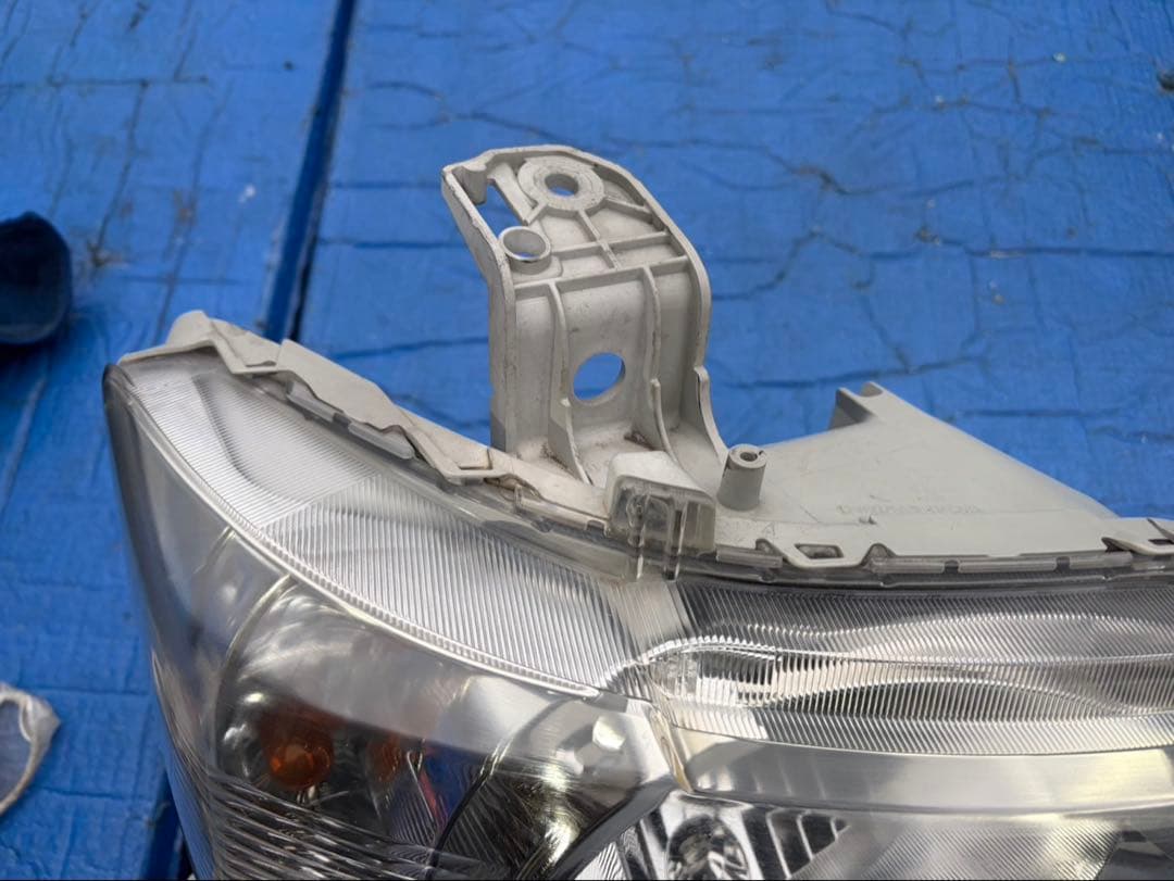 ホンダ　N-BOX JF1 ヘッドライト左右セット
