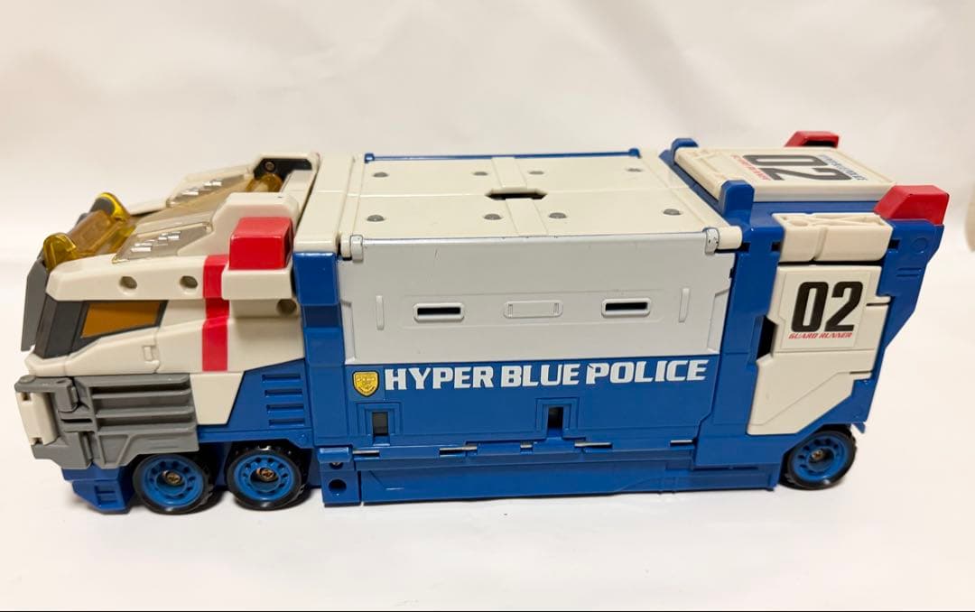 トミカ　ハイパーブルーポリス