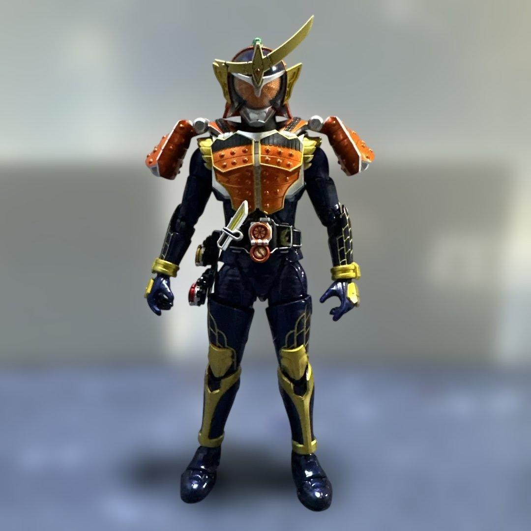 真骨彫　S.H.Figuarts 仮面ライダー鎧武　開封済み　付属品完備
