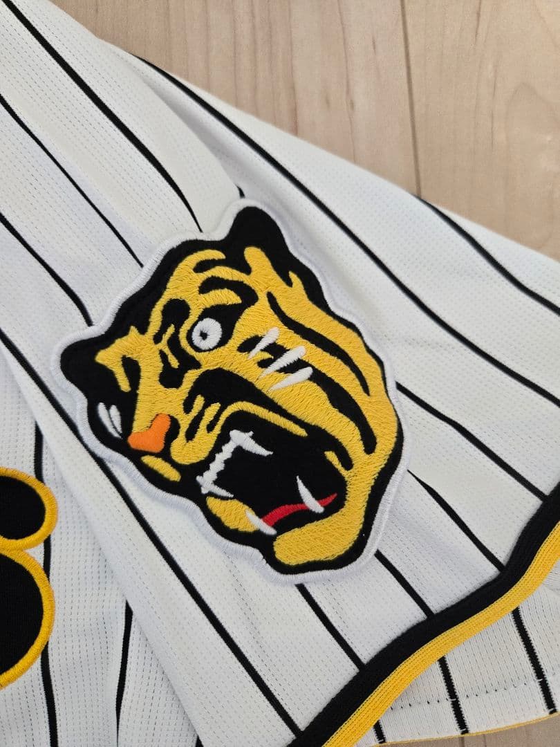 阪神タイガース レプリカユニフォーム佐藤選手 サイズL