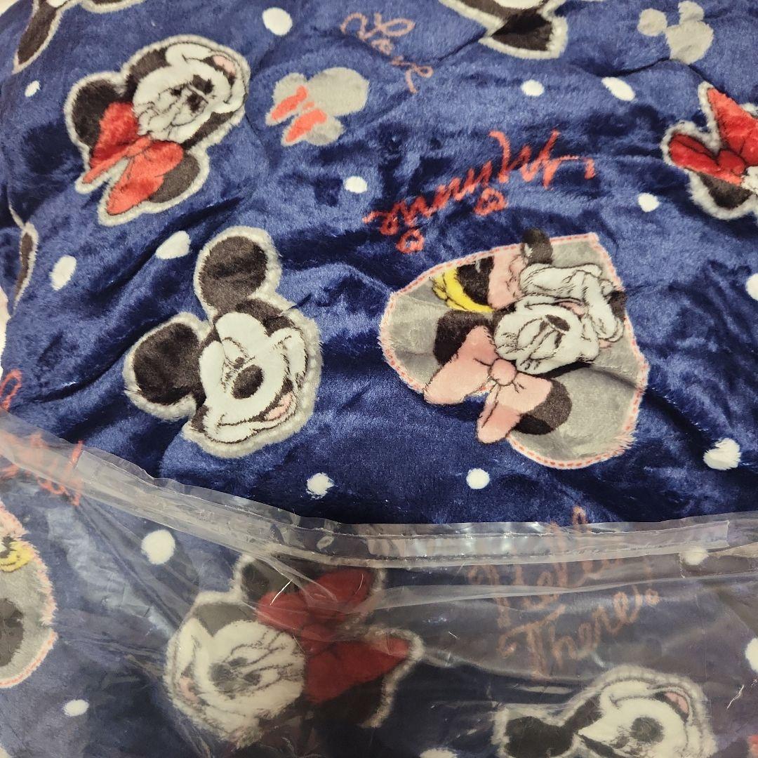 あったか掛け布団　ダブル　新品　ディズニー　ミニー　ミッキー