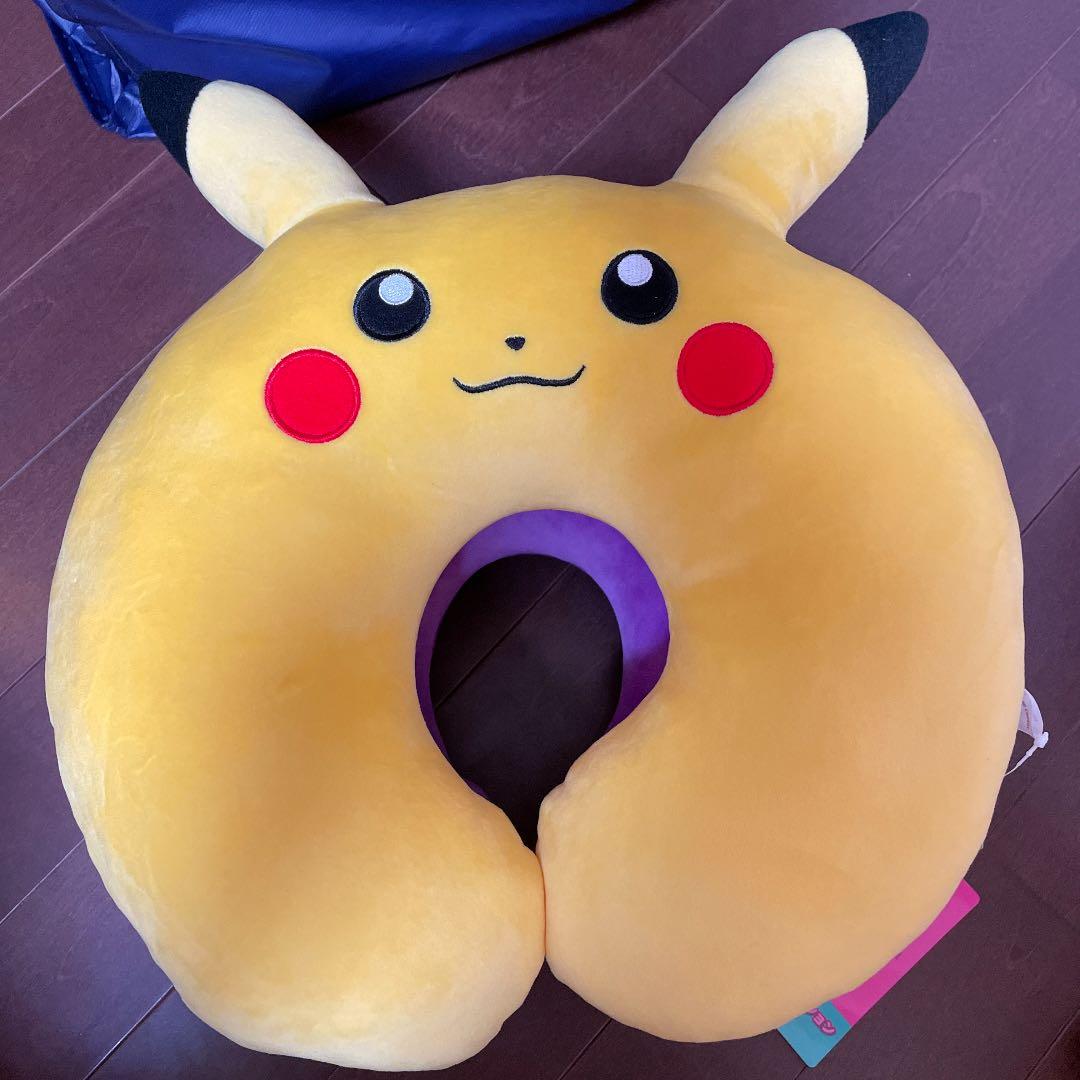 ぬいぐるみ　クッション　ポケモン　ピカチュウ　ゲンガー　U字
