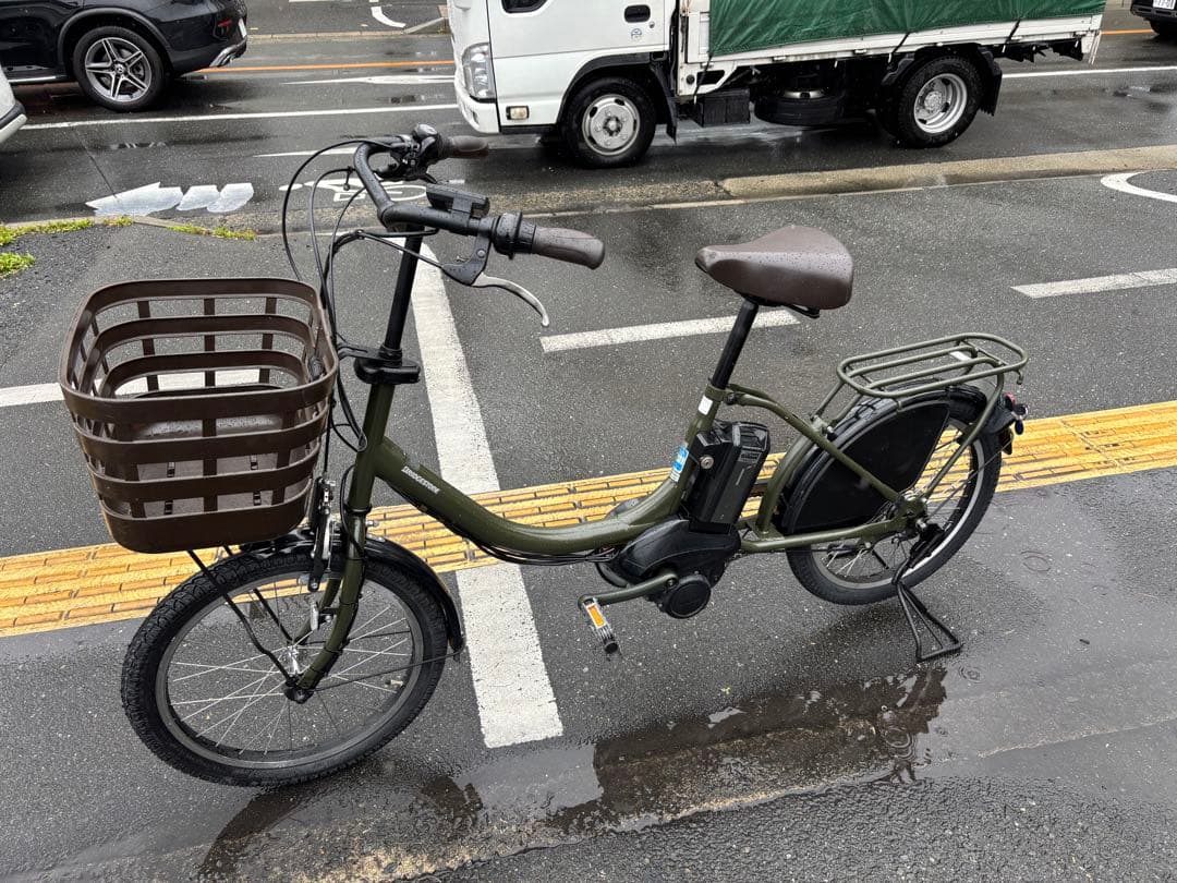 083中古ブリヂストン電動アシスト自転車　8.7Ah 大阪