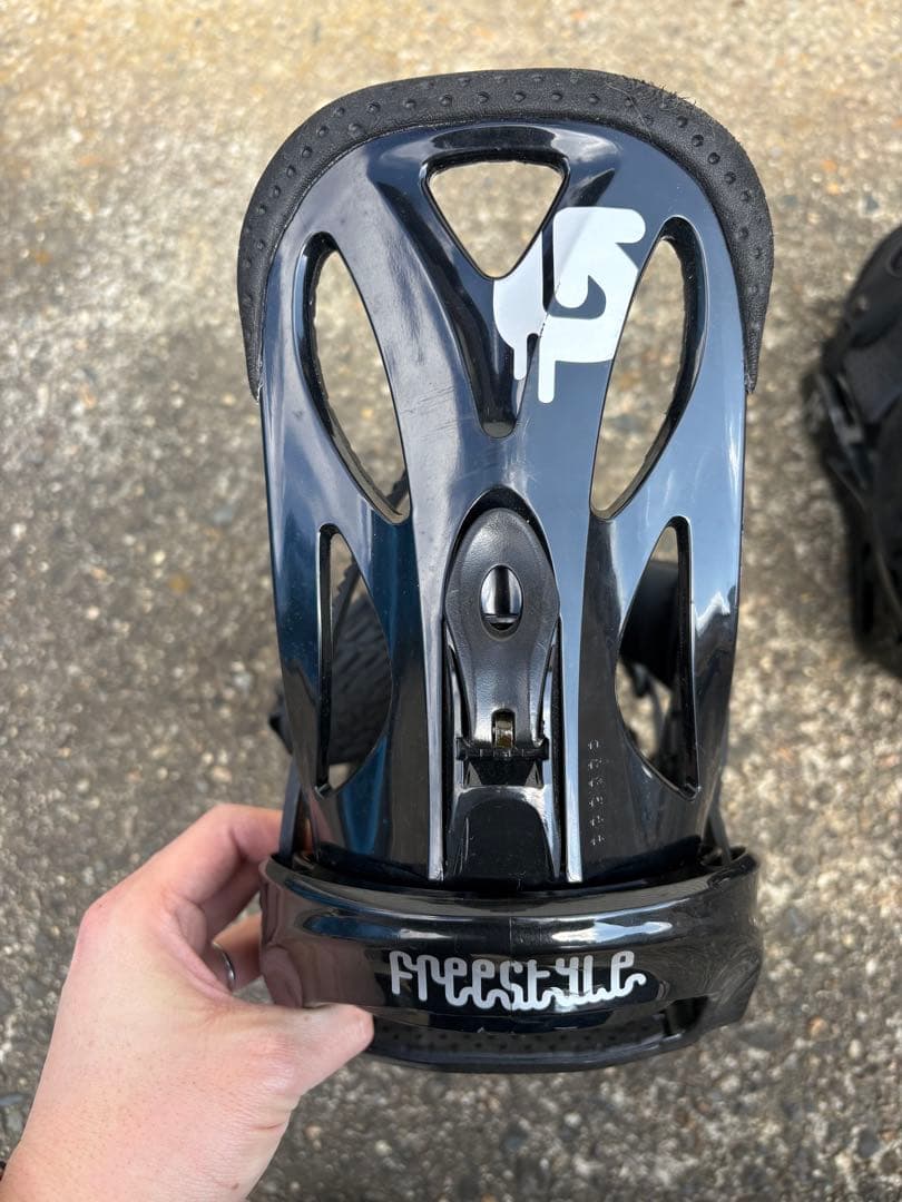 BURTON FREESTYLE スノーボードビンディング