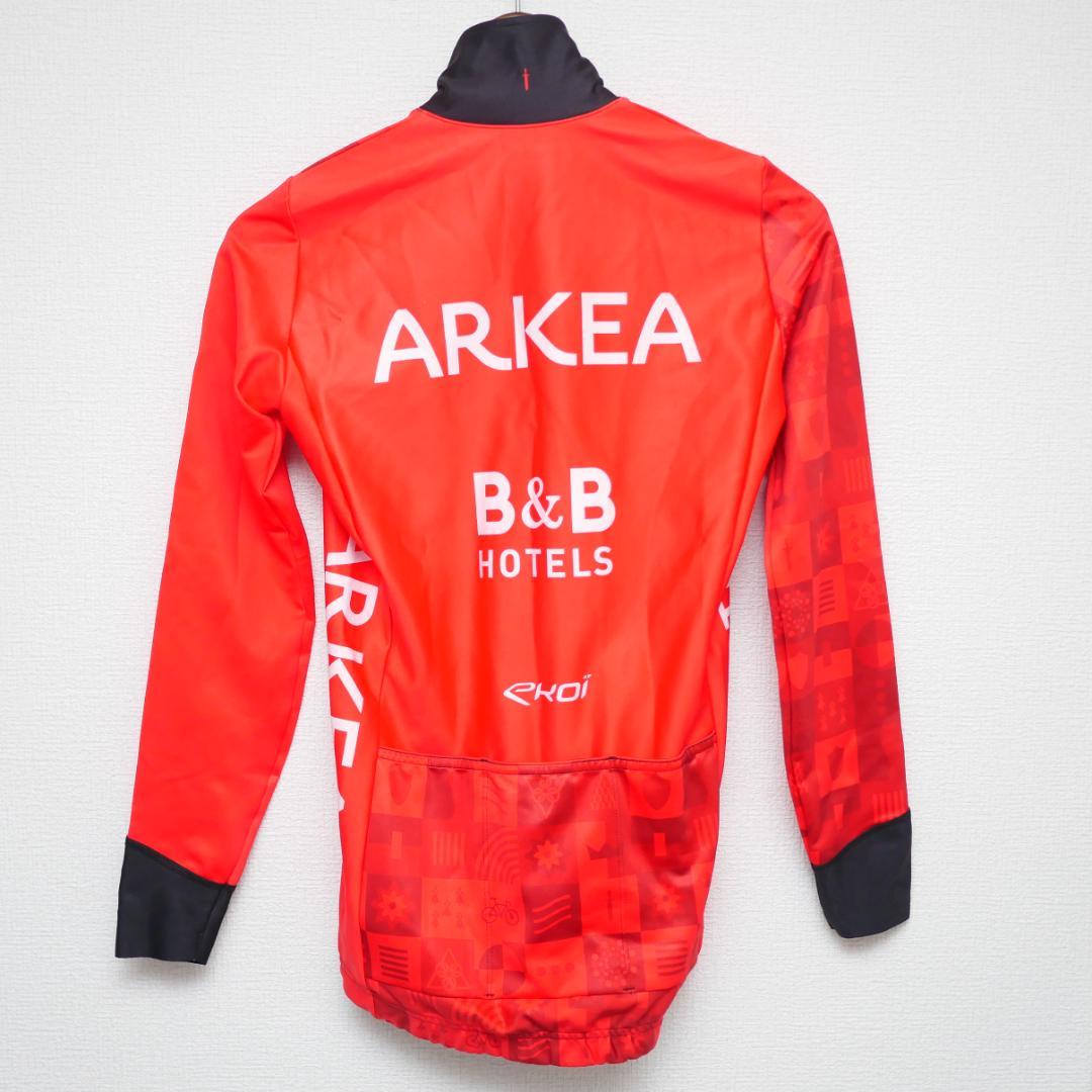 選手支給品 アルケアB&Bホテルズ ウィンタージャケット ビアンキ SM相当