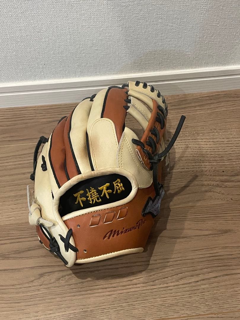 ミズノ軟式グローブ 右投げ用(田中将大練習用・ダイバーシティブルーマーク)