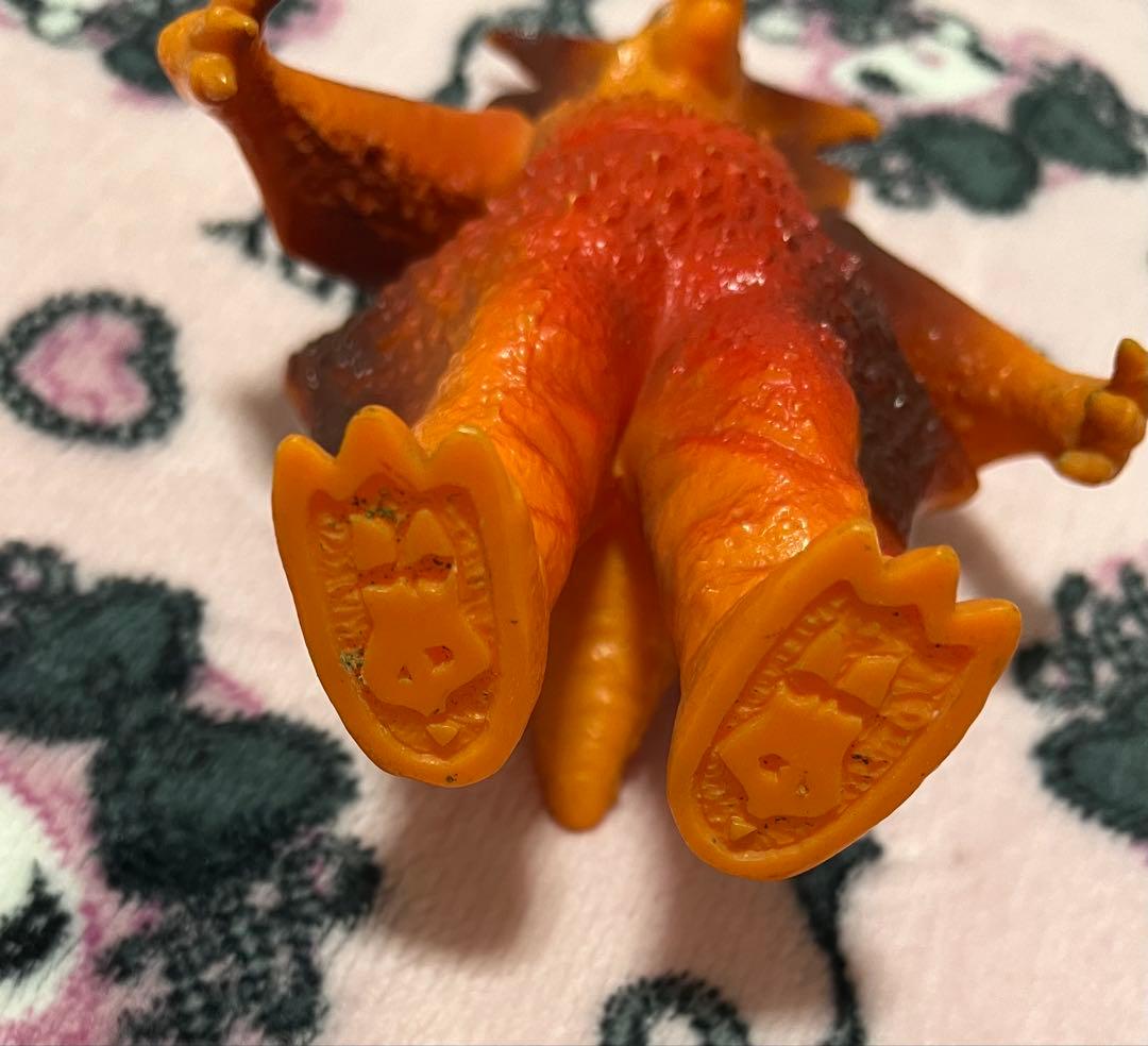 ポピー キングザウルスシリーズ ギエロン星獣 ソフビ ウルトラセブン 16cm