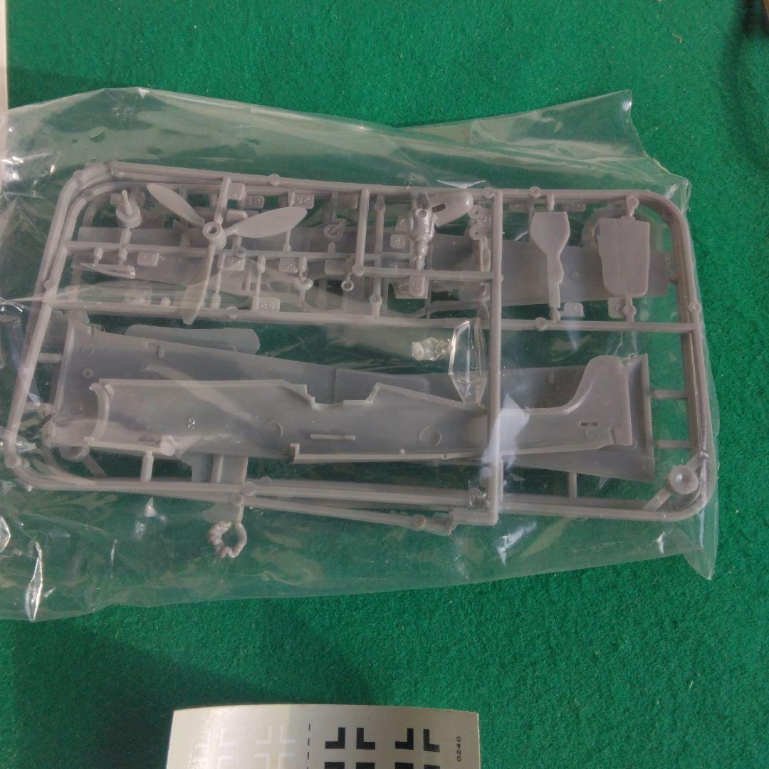 レベル、ノボ1/72 Ta152 ホーカーハンター等　5箱セット