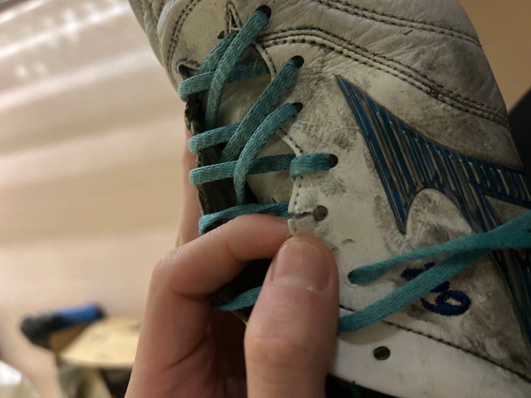 Mizuno サッカーシューズ・スパイク　モレリアネオ4 ホワイト/ブルー