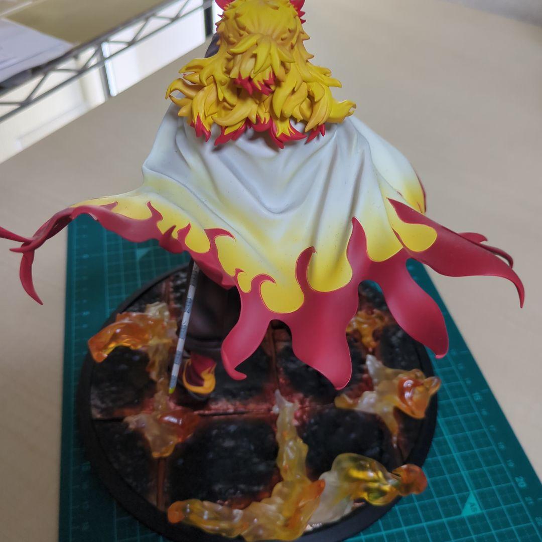 劇場版 鬼滅の刃 煉獄杏寿郎 1/8スケール　箱なし