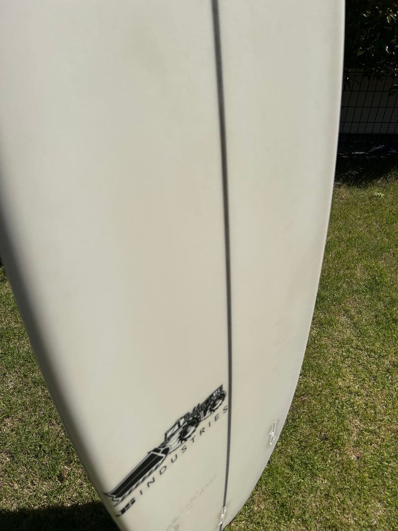 美品　JS MONSTA BOX 2020 5’8 26,3L
