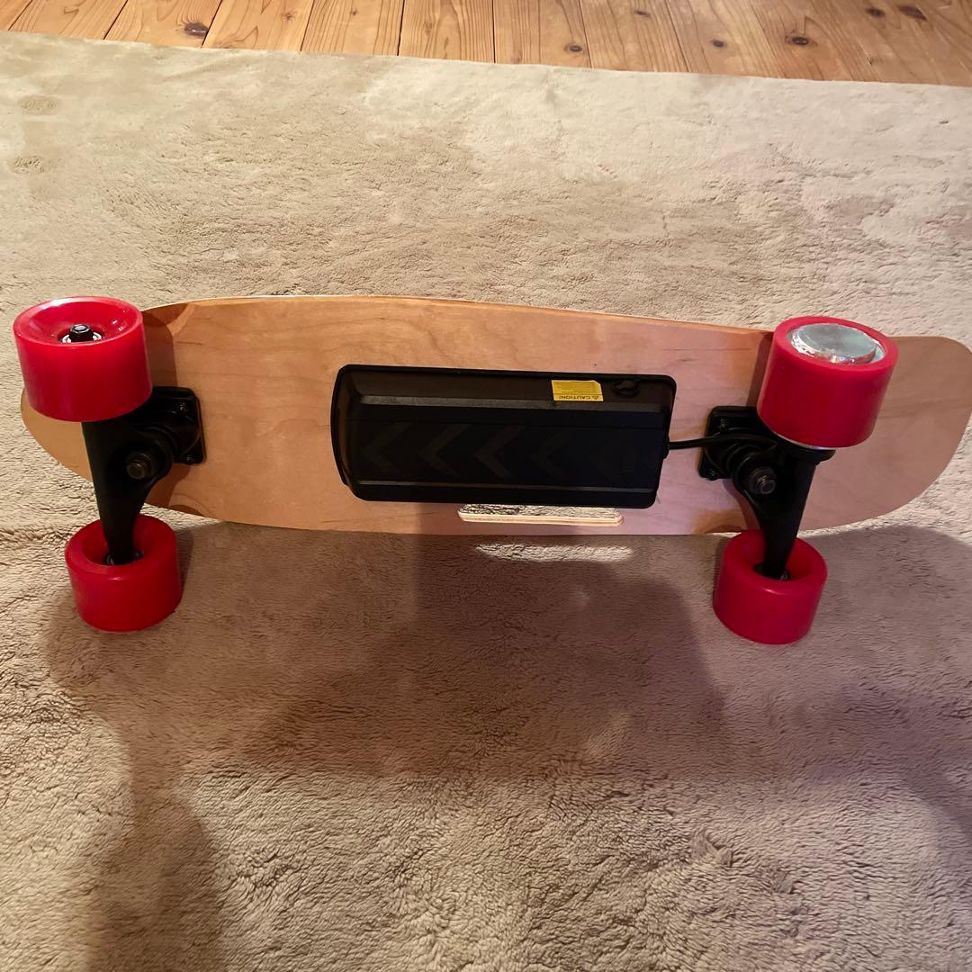 Kintone Z1 電動スケボー