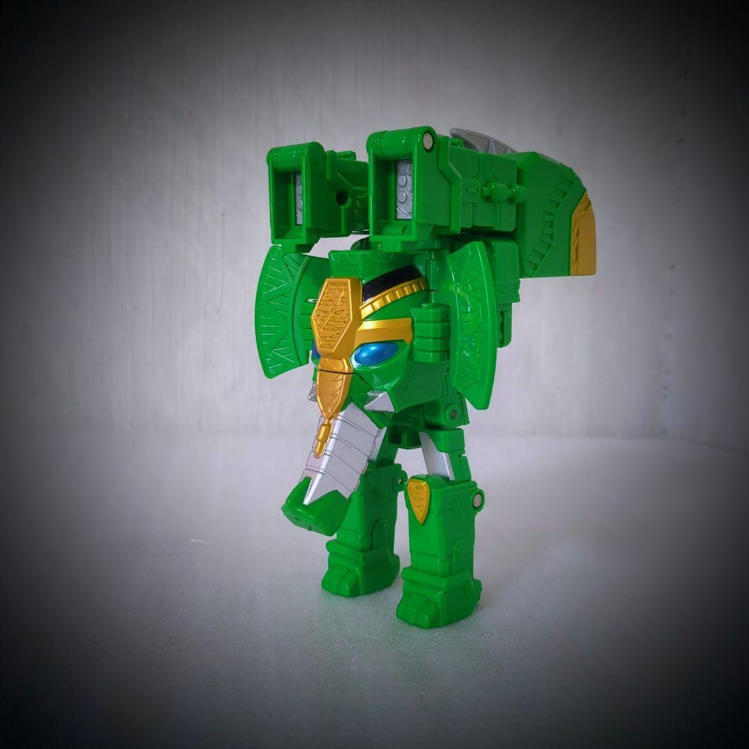 手裏剣戦隊ニンニンジャー ➣