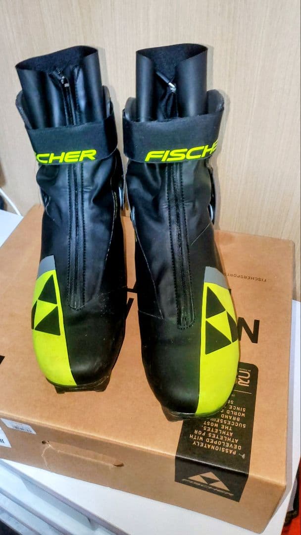 FISCHER スピードマックスフリーブーツ43