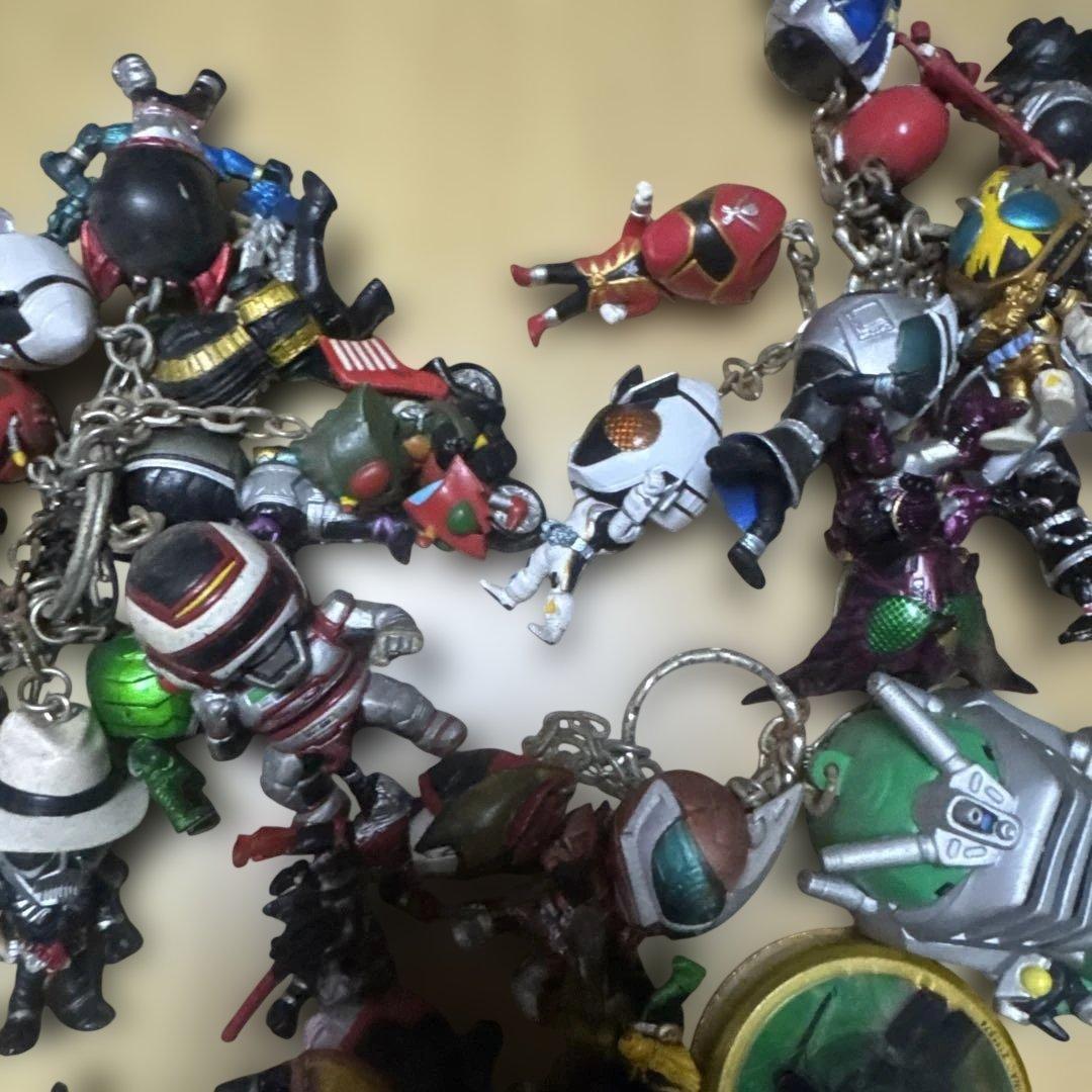 ジャンク 仮面ライダー スーパー戦隊、他 スイングキーホルダー