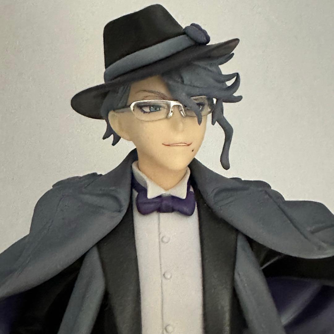 ツイステ　アズール　フィギュア　1/8スケールフィギュア