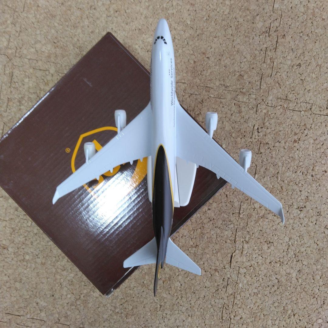 UPS 航空機モデル 幅約18cm　長さ約18cm