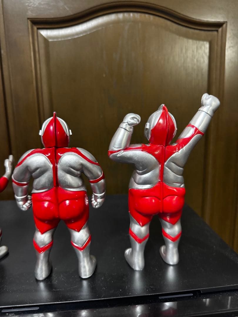 デブトラマン　フィギュア4種セット