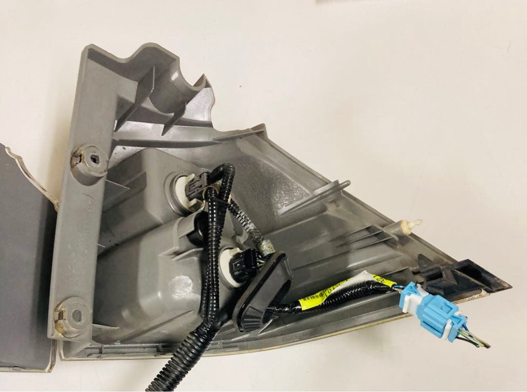 ホンダ　ステップワゴン　RG1 テールランプ　左右セット